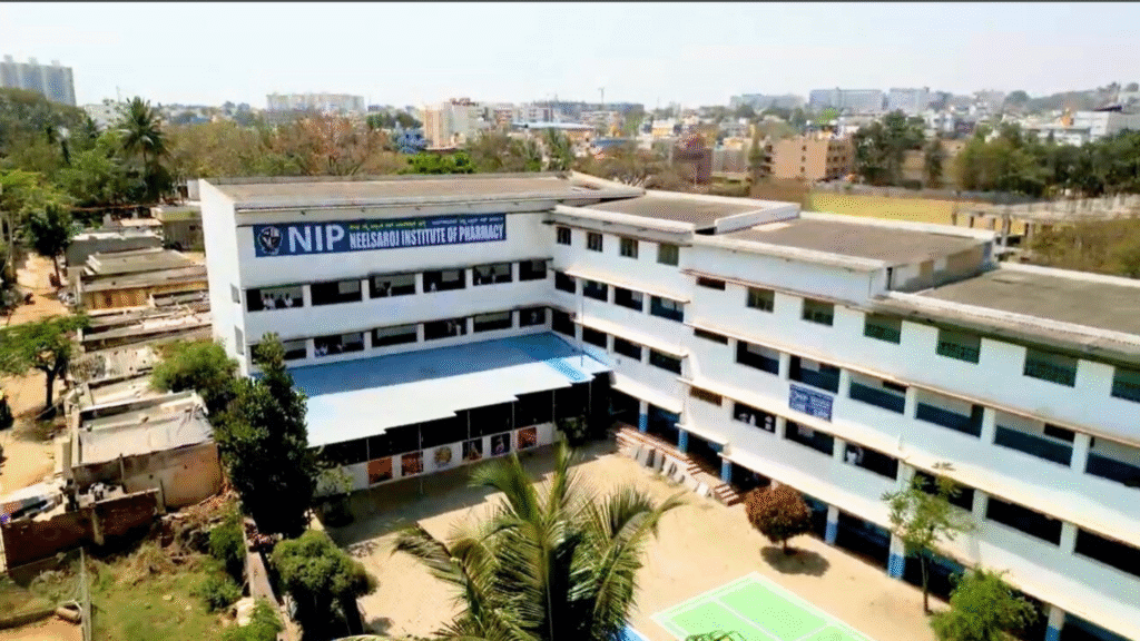 Neelsaroj Institute of Pharmacy college banner